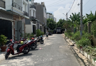 Bán Nhà 1 Trệt 2 Lầu - Đường Số 10, Hiệp Bình Phước, Thủ Đức