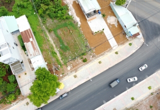 ĐẤT NỀN KINH DOANH - 3 MẶT TIỀN ĐƯỜNG 30M - TRUNG TÂM HẮC DỊCH, PHÚ MỸ