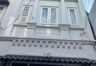 CẦN BÁN GẤP NHÀ HẺM XE HƠI KHA VẠN CÂN , PHƯỜNG LINH ĐÔNG, THỦ ĐỨC. 