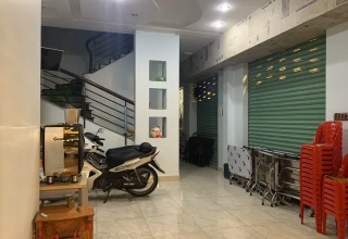 Siêu Phẩm Mặt Tiền Linh Trung, Thủ Đức - Cơ Hội Đầu Tư Sinh Lời Cao! Chỉ 13,5 Tỷ.