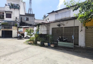 BÁN NHÀ 2 MẶT TIỀN - VỊ TRÍ ĐẮC ĐỊA NGAY NGÃ BA LÊ VĂN VIỆT, THỦ ĐỨC – GIÁ CỰC TỐT CHỈ 8.5 TỶ!