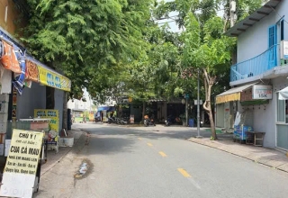 BÁN NHÀ CẤP 4 MẶT TIỀN ĐƯỜNG RỘNG 8M , PHƯỚC LONG B, QUẬN 9